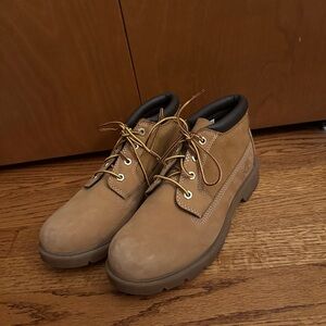 Timberlands boots — Tan — Size 9.5